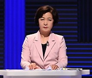 '軍 특혜휴가 의혹' 추미애 아들, 작년말 출국…秋 "소환통보 받은 적 없어"