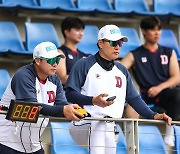 두산이 세다는 ‘천적’들 예상에 “믿지 마세요”···그러고 시범경기 5연승, 이승엽 감독의 신중한 2년차