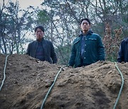 900만 돌파한 ‘파묘’, 3월말 ‘1000만 등극’ 예상돼