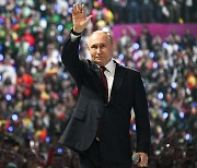 푸틴 대선 압승…최종득표율 87.28%, 5선 성공