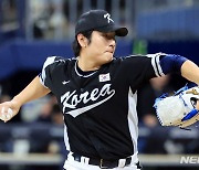 韓 야구대표팀, 다저스에 2-5로 석패…오타니는 또 무안타
