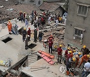 INDIA BUILDING COLLAPSE