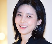 '하이드' 이보영 "계속 뒤통수 맞는 역할, 답답해도 신선하더라"