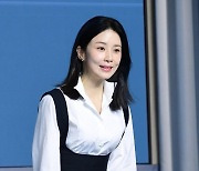 [포토] 이보영, '우아한 미소로 등장'