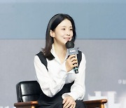 이보영 "'유부남' 이무생과 부부 연기 너무 편했다" ('하이드')