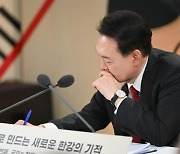 황상무·이종섭 결단 내린 尹, 당정 갈등 봉합일까 압박일까