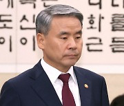 [속보] 이종섭 주호주대사 조만간 자진 귀국할 듯