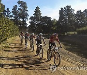 SOUTH AFRICA MOUNTAIN BIKING