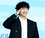 [ET포토] 지현우, '미래의 대감독'