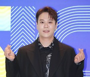 [포토] 김용준, 사랑의 하트