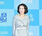 차화연,'국민엄마의 여유 넘치는 포즈' [사진]