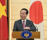 베트남 의회, 트엉 주석 사임 승인···사상 최단 재임 기간