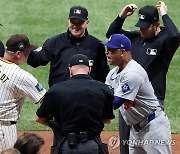 MLB 샌디에이고·다저스 감독 "한국 환대에 감사…즐거운 추억"