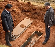 [알고보면]중국에서 묘지 예정지에 돼지 뼈 묻은 이유(下)