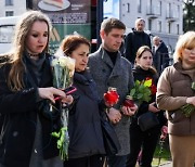 모스크바 테러 사망자 143명으로 늘어…"며칠 더 수색해야"