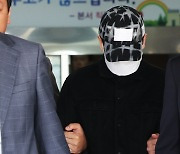 배우 이선균 수사 정보 유출 경찰, 구속영장 기각.."범행 인정"