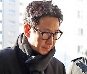 ‘고 이선균 수사정보 유출’ 혐의 인천청 경찰관 구속영장 기각
