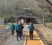 함안군 최초 ‘황톳길’ 성산산성 탐방로에 조성