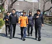 김용진 창원소방본부장, 진해군항제 행사장 현장점검