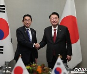 "일본, 반도체 소재 수출금지 해제에도 한국 점유율 회복 불능"