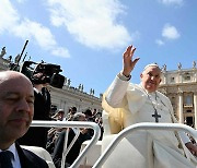 교황 "모스크바 테러, 하느님에 도전한 비열한 공격"