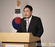 ‘韓’ 마디에…尹 “면허정지 유연처리, 협의체 꾸려 대화”