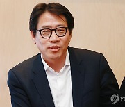 '도쿄를 바꾼 빌딩들' 저자, 연합뉴스와 인터뷰