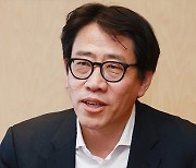 '도쿄를 바꾼 빌딩들' 저자 박희윤 인터뷰