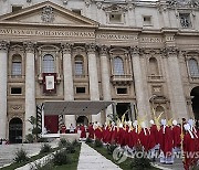 Vatican Pope Palm Sunday