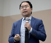 한국계 앤디 김, 미 연방상원의원 도전 ‘청신호’
