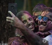 India Holi Festival Photo Gallery