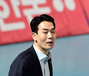 [st&삼산] 정관장 고희진 감독, "부상 핑계 대기 싫다…흥국생명 축하한다"