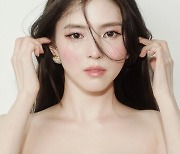 '류준열♥︎' 한소희, 화보 사진으로 SNS 재개…반할 수밖에 없는 비주얼