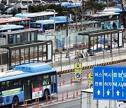 서울 시내버스 12년만에 총파업 위기…협상 타결 '안갯속'