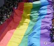 태국, 동남아 첫 동성결혼 합법화 되나···의회 하원 통과