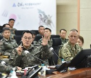 한·미·일 3국 합참의장 "北 도발 양상, 안보협력 방안 논의"
