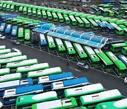 [속보] 서울 시내버스 노사, 임금협상 타결… 오후 3시부터 정상 운행