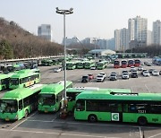 출근길 대란 발생하나…서울 시내버스, 오늘 첫차부터 파업