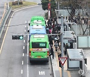 정상 운행되는 서울 시내버스