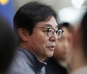 '유럽파 호출' 황선홍 감독, 파리올림픽 최종예선 명단 확정