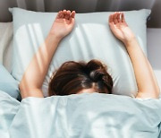 [강민성의 헬스토리] 잠 적게 자면 살찐다?… 꿀잠자야 하는 이유