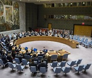 힘 빠진 유엔 안보리 대북제재…기권한 중국의 속내는?