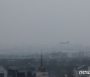 [오늘의 날씨]전북(30일, 토)…황사로 미세먼지 나쁨, 비 오는 곳도