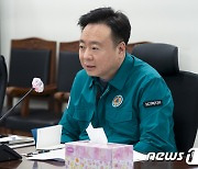 복지부 “의대교수 근무 축소 유감...비상진료대책 강화할 것”