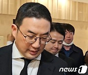 故 조석래 회장 빈소 조문하는 구광모 회장