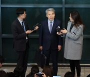 '자진사퇴' 이종섭 소환조사 걸림돌 사라졌다