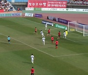 프로축구 황당 퇴장…축구장에서 유도를?