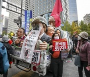 “尹퇴진” 집회 연 중고생 시민단체…법원 “등록말소 안돼”