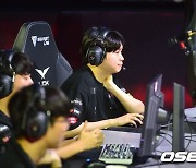 롤러코스터 고점☨…KT,’쇼메이커’ 백도어 막고 PO 2-1 역전 [LCK]