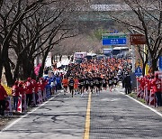 영천시, 영천댐 벚꽃 100리길 마라톤 대회 2천명 참가 ‘성료’